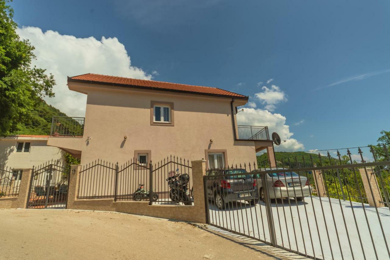 Villa Sunny Hill Budva Exteriör bild